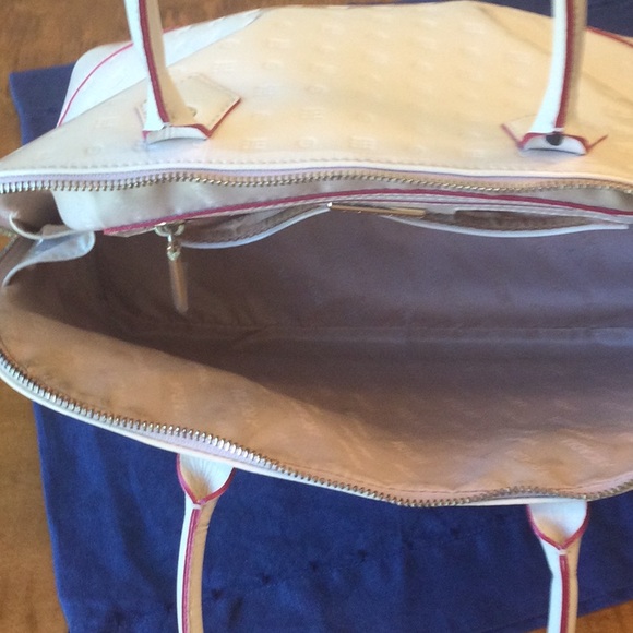 Arcadia Leather ButterCream/beige Italian Bag size OS - Picture 13 of 15